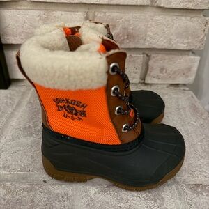 OshKosh B'gosh Kids' Orange and Black Snow Boots